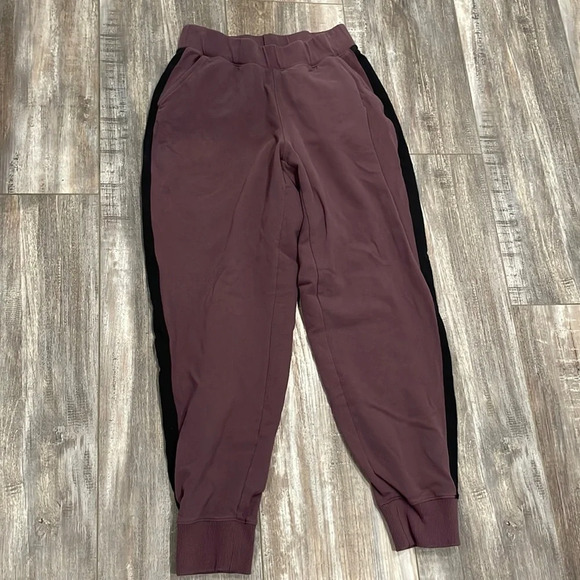 Universal Standard Hollie Brushed Terry Striped Joggers Raisin / Black XS 10/12 - Picture 1 of 7